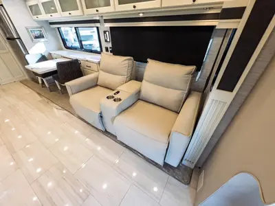 2026 Tiffin Motorhomes Allegro BAY photo 8