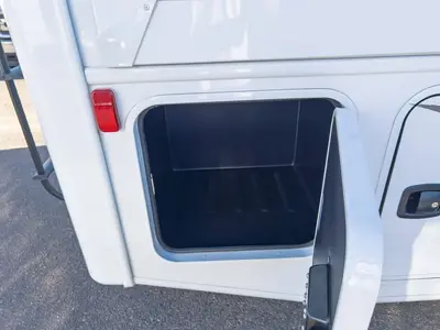 2027 Entegra Coach Vision XL photo 22