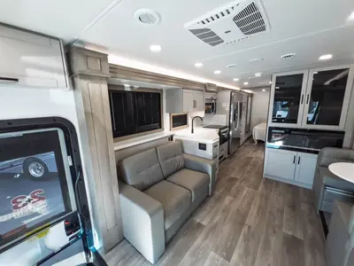2027 Entegra Coach Vision XL photo 9
