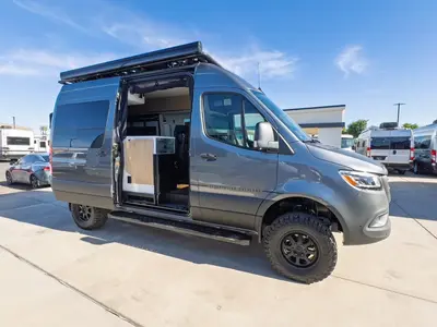 2026 Storyteller Overland Darkmode photo 15