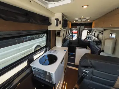 2026 Storyteller Overland Darkmode photo 9