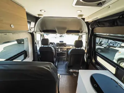 2026 Storyteller Overland Darkmode photo 5