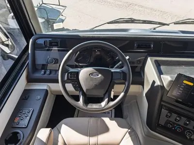 2027 Entegra Coach Vision XL photo 3