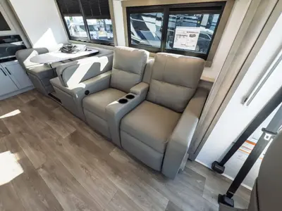 2027 Entegra Coach Vision XL photo 8