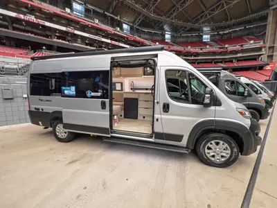2027 Thor Motor Coach Tellaro photo 17