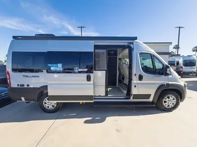 2027 Thor Motor Coach Tellaro photo 18