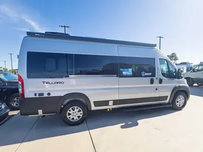 2027 Thor Motor Coach Tellaro photo 17