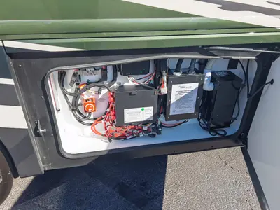 2027 Fleetwood Discovery LXE photo 27