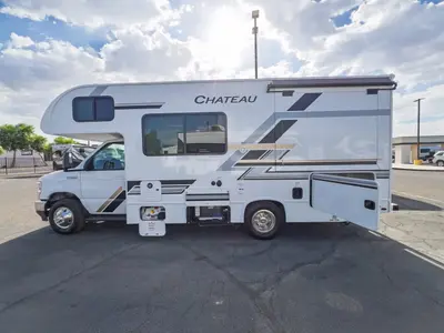 2027 Thor Motor Coach Chateau photo 22