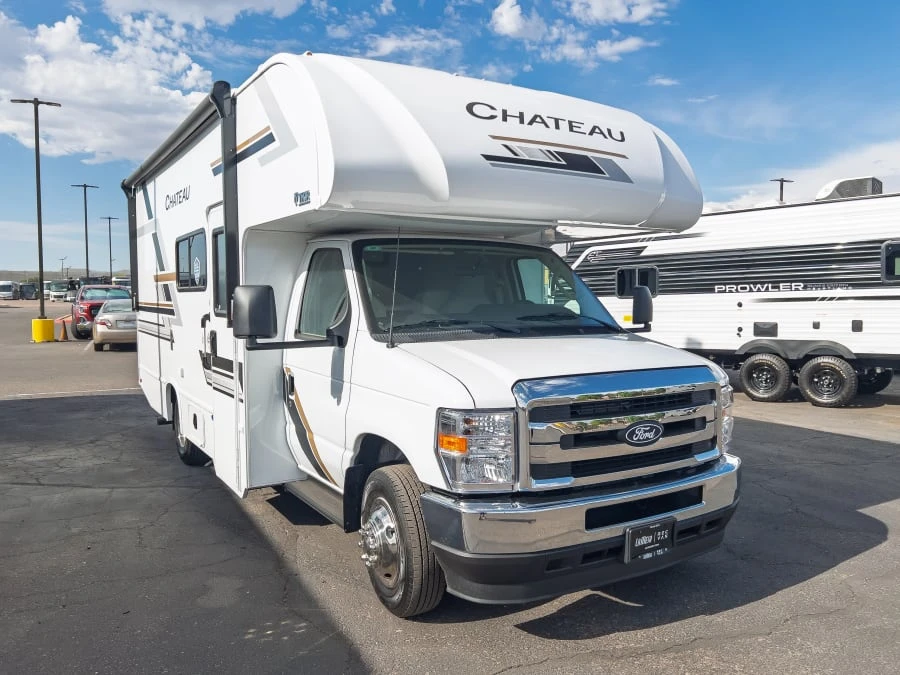 2027 Thor Motor Coach Chateau exterior