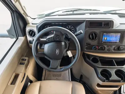 2027 Thor Motor Coach Chateau photo 3
