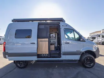 2027 Winnebago Revel photo 17