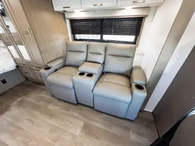 2027 Entegra Coach Odyssey photo 8