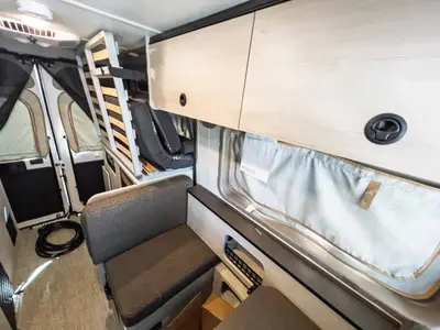 2027 Winnebago Solis Pocket photo 7
