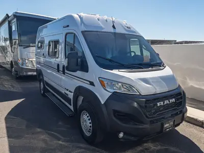 2027 Winnebago Solis Pocket exterior