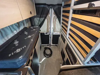 2027 Winnebago Solis Pocket photo 13