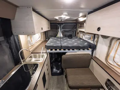 2027 Winnebago Solis Pocket photo 6