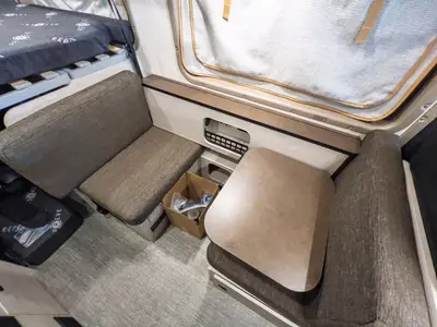 2027 Winnebago Solis Pocket photo 8