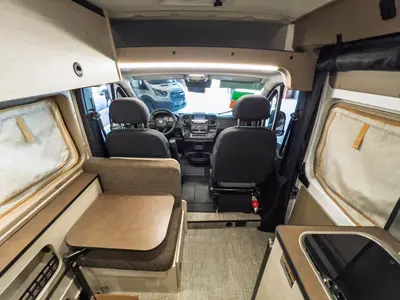 2027 Winnebago Solis Pocket photo 5