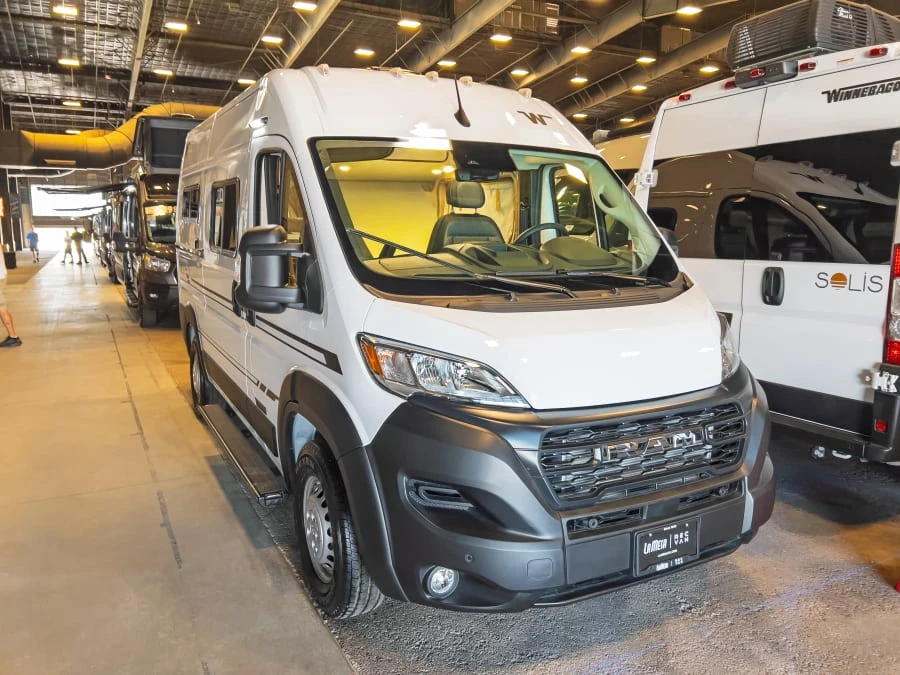 2027 Winnebago Solis Pocket exterior