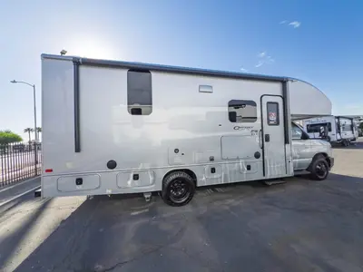 2027 Entegra Coach Odyssey photo 17