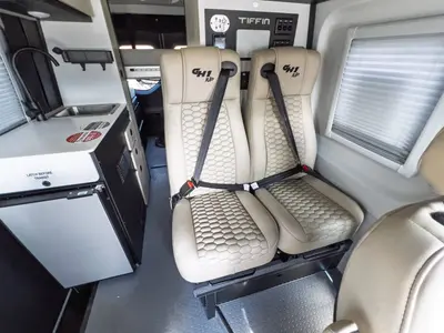 2027 Tiffin Motorhomes GH1 photo 8