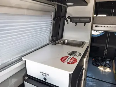 2027 Tiffin Motorhomes GH1 photo 10
