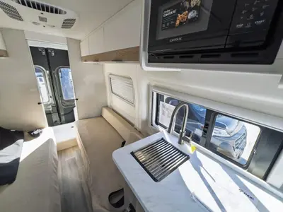 2027 Thor Motor Coach Palladium photo 7