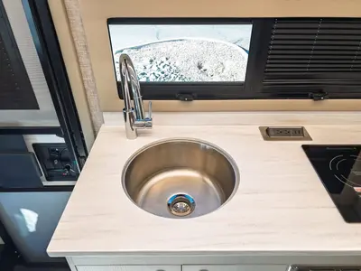 2027 Tiffin Motorhomes Wayfarer photo 11