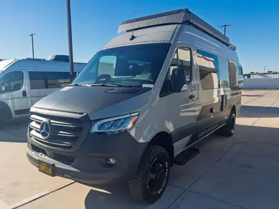 2026 Storyteller Overland Crew Mode photo 21