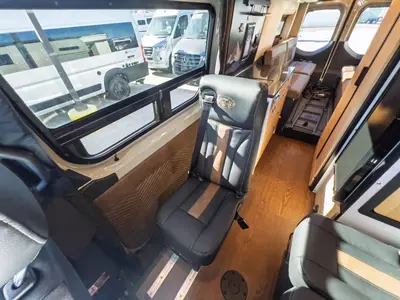 2026 Storyteller Overland Crew Mode photo 10