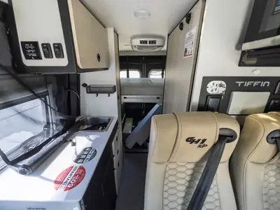 2027 Tiffin Motorhomes GH1 photo 6