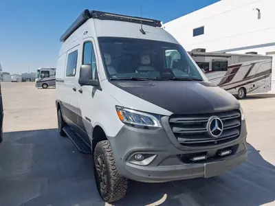 2027 Tiffin Motorhomes GH1 exterior