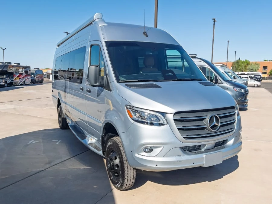 2027 Entegra Coach Insignia exterior
