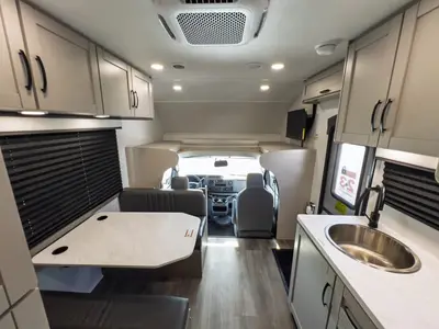 2027 Entegra Coach Odyssey SE photo 4