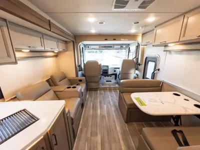2027 Thor Motor Coach A.C.E. photo 4