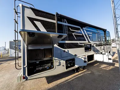 2027 Thor Motor Coach A.C.E. photo 20
