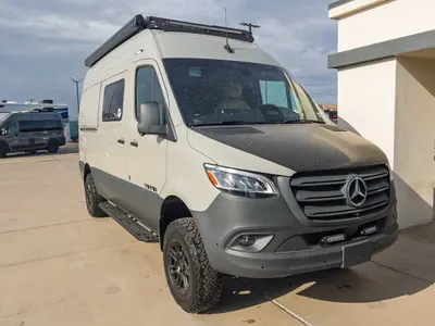 2027 Tiffin Motorhomes GH1 exterior