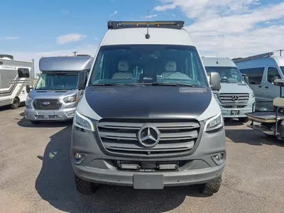 2027 Tiffin Motorhomes GH1 photo 18