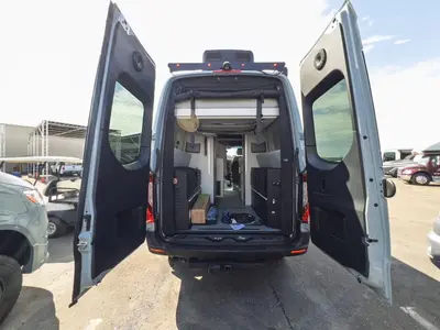 2027 Tiffin Motorhomes GH1 photo 2