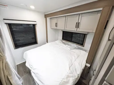 2027 Entegra Coach Odyssey SE photo 13