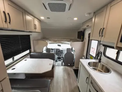 2027 Entegra Coach Odyssey SE photo 4