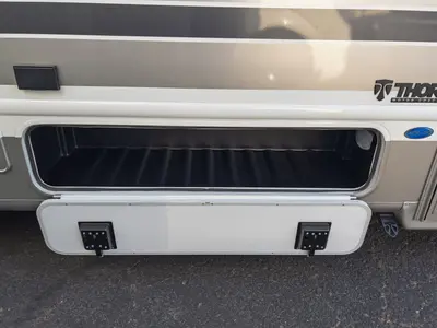 2027 Thor Motor Coach Compass AWD photo 17