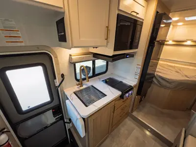 2027 Thor Motor Coach Chateau photo 10