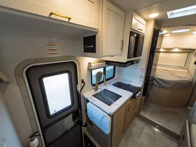 2027 Thor Motor Coach Chateau photo 9