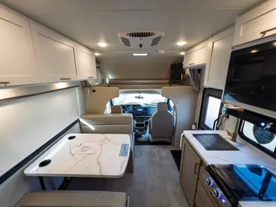 2027 Thor Motor Coach Chateau photo 4
