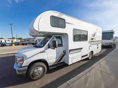2027 Thor Motor Coach Chateau photo 21