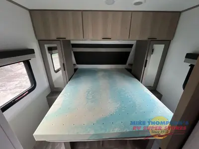 2025 Dutchmen RV Kodiak photo 21