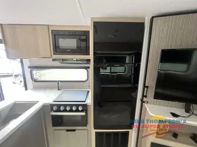 2025 Dutchmen RV Kodiak photo 22