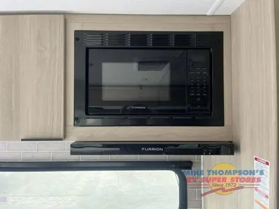 2025 Dutchmen RV Kodiak photo 25